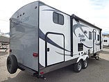 2015 Cruiser RV Shadow Cruiser Photo #4