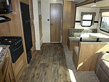 2015 Cruiser RV Shadow Cruiser Photo #12