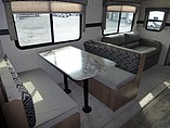 2015 Cruiser RV Shadow Cruiser Photo #19