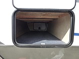 2015 Cruiser RV Shadow Cruiser Photo #26