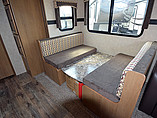 2015 Cruiser RV Shadow Cruiser Photo #10