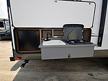 2015 Cruiser RV Shadow Cruiser Photo #4