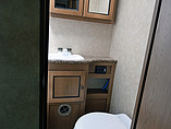 2015 Cruiser RV Shadow Cruiser Photo #9