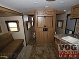 2015 Cruiser RV Shadow Cruiser Photo #15