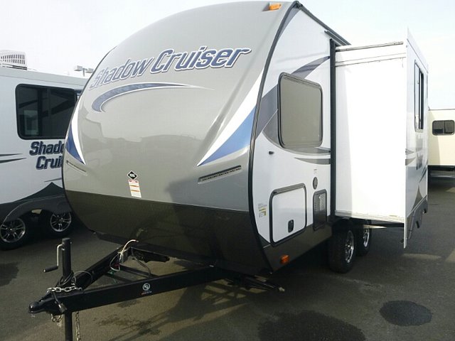 2015 Cruiser RV Shadow Cruiser Photo