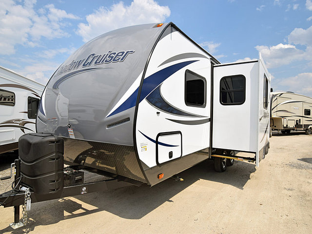 2015 Cruiser RV Shadow Cruiser Photo