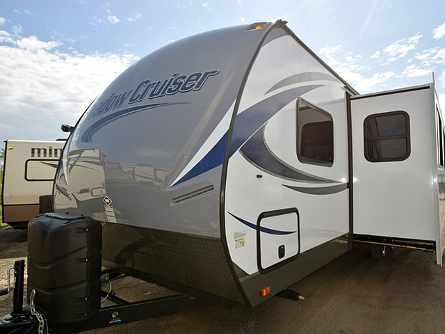 2015 Cruiser RV Shadow Cruiser Photo