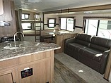 2015 Cruiser RV Shadow Cruiser Photo #10