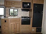 2015 Cruiser RV Shadow Cruiser Photo #6