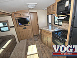 2015 Cruiser RV Shadow Cruiser Photo #17