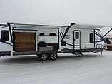2015 Cruiser RV Shadow Cruiser Photo #11