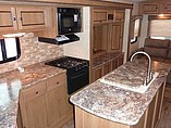 2015 Cruiser RV Shadow Cruiser Photo #14