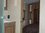 2015 Cruiser RV Shadow Cruiser Photo #30