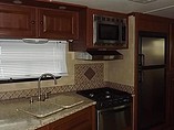 2011 Cruiser RV Shadow Cruiser Photo #5