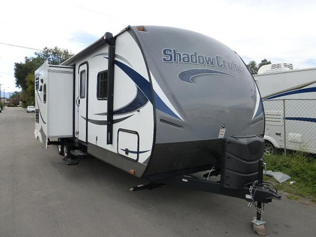 2015 Cruiser RV Shadow Cruiser Photo