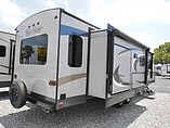 2015 Cruiser RV Viewfinder Photo #5
