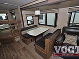 2016 Cruiser RV Viewfinder Signature Photo #11