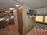 2015 Cruiser RV Viewfinder Signature Photo #11