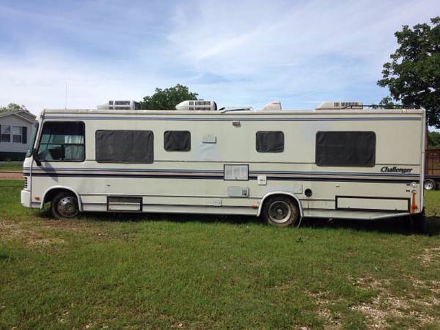 1991 Damon Challenger Photo