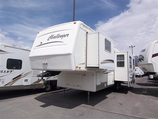 2000 Damon Challenger Photo