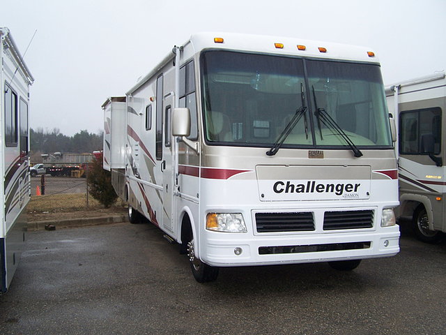 2006 Damon Challenger Photo