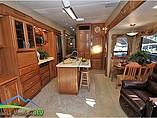 2007 DRV Mobile Suites Photo #10