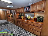 2007 DRV Mobile Suites Photo #26