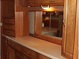 2005 DRV Mobile Suites Photo #13
