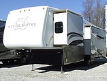 07 DRV Mobile Suites
