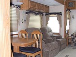 2007 DRV Mobile Suites Photo #7