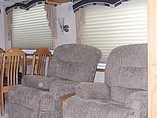 2007 DRV Mobile Suites Photo #8