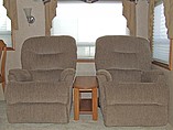 2007 DRV Mobile Suites Photo #9
