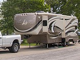 2014 DRV Mobile Suites Photo #10