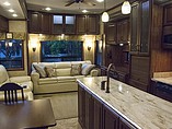 2014 DRV Mobile Suites Photo #11