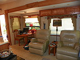 2007 DRV Mobile Suites Photo #3