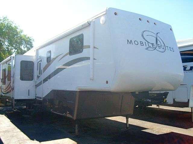2006 DRV Mobile Suites Photo