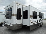 2005 DRV Mobile Suites Photo #12