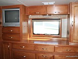 2006 DRV Mobile Suites Photo #16