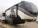 15 DRV Mobile Suites
