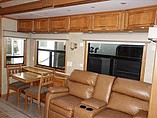 2015 DRV Mobile Suites Photo #9