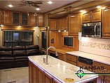 2015 DRV Mobile Suites Photo #5