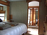 2015 DRV Mobile Suites Photo #19