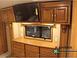 2016 DRV Mobile Suites Photo #18