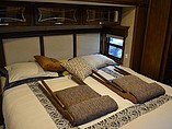 2015 DRV Mobile Suites Photo #16