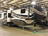 15 DRV Mobile Suites