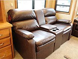 2015 DRV Mobile Suites Photo #9