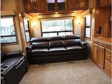 2015 DRV Mobile Suites Photo #11