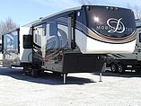 15 DRV Mobile Suites