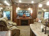 2014 DRV Mobile Suites Photo #5
