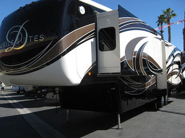 2015 DRV Mobile Suites Photo